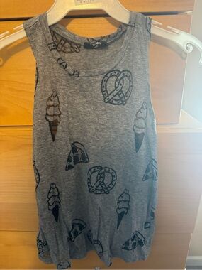 Terez Gray Girls' Graphic Tank Top with Ice Cream, Pizza & Pretzel Motifs